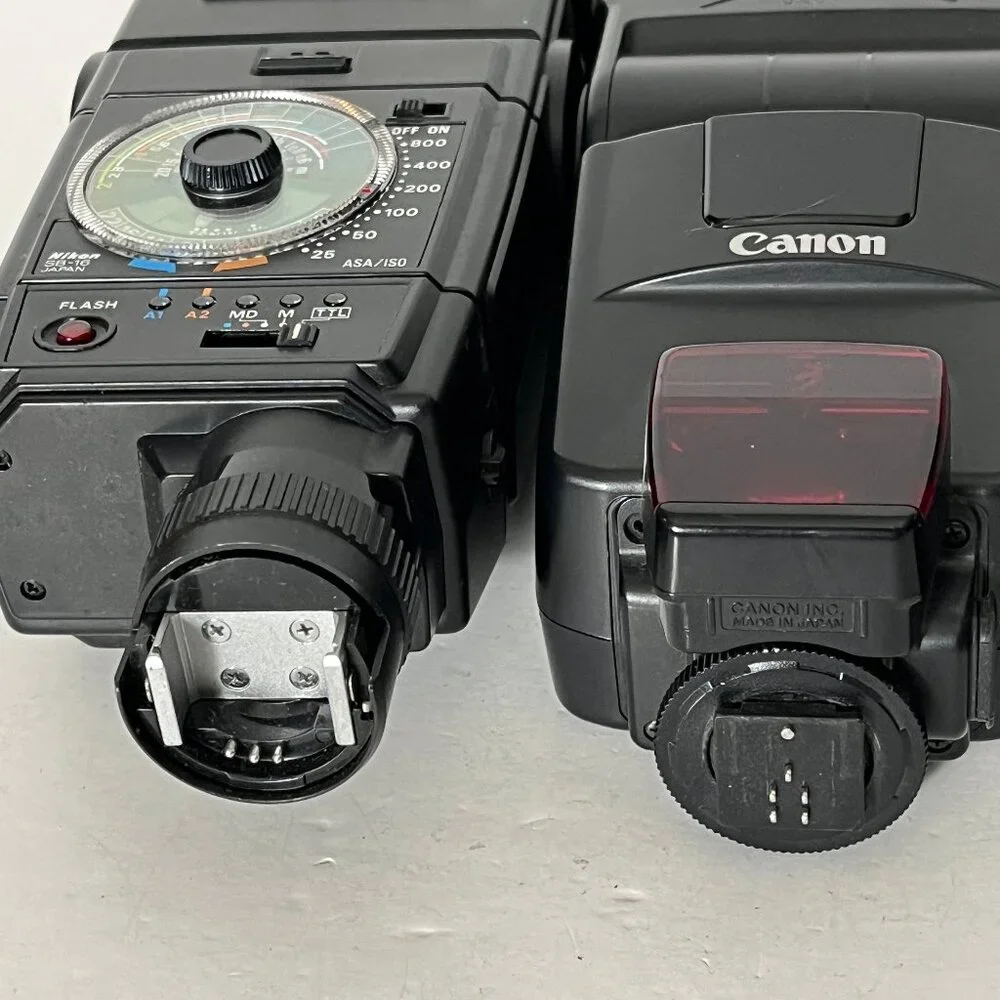 Camera Flash Lot Nikon Canon Vivitar 35mm & Digital Cameras